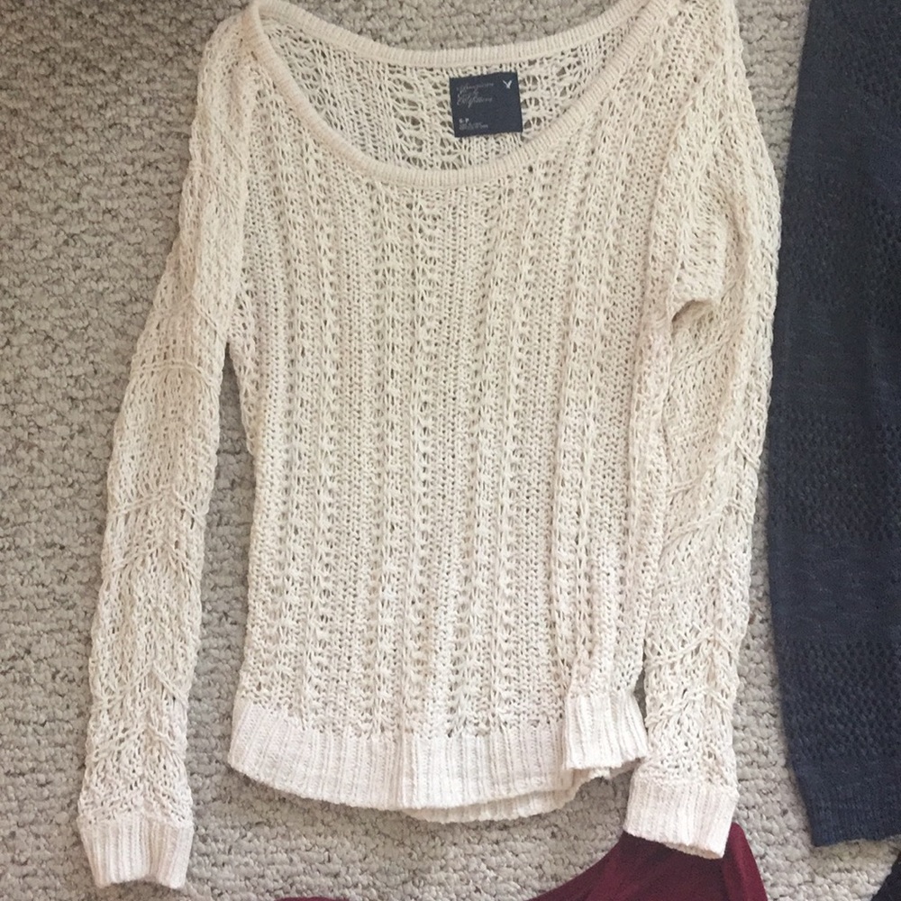 Tops/ Blouses - Picture 4 of 5